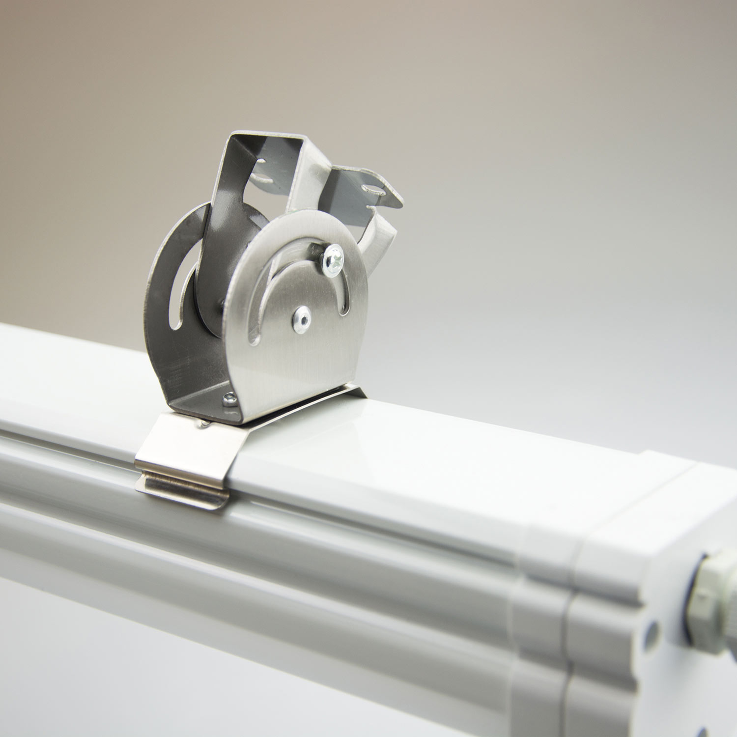 ISOLED Montagebügel flexibel für Linearleuchte 112704/112705/113092 2 STK