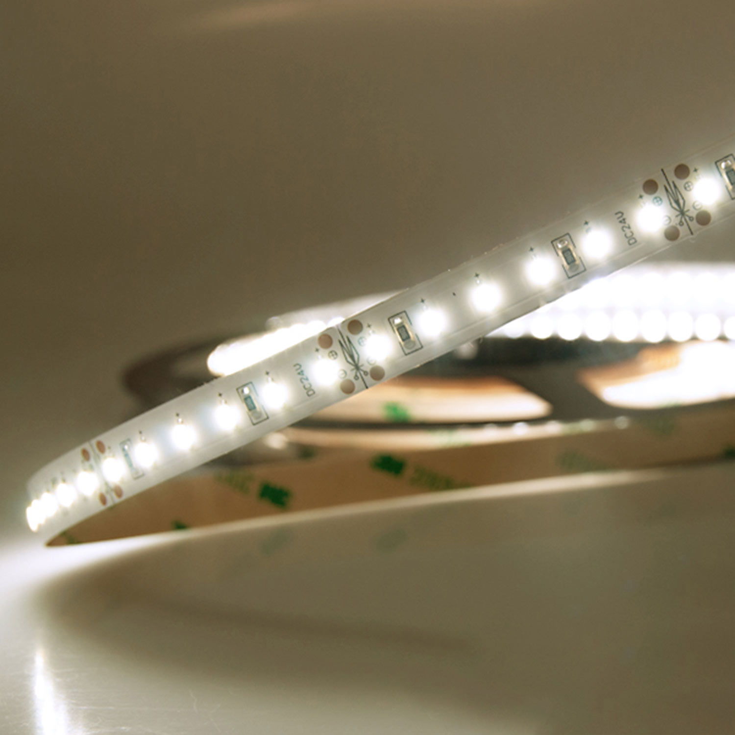 ISOLED LED HEQ830 Flexband Classic 24V DC 16W IP20 3000K 5m Rolle 120 LED/m