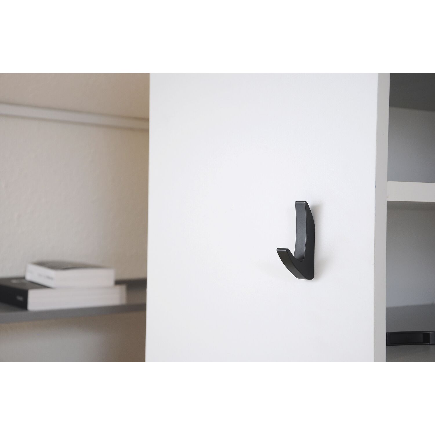 SIRO Mantelhaken Salina Breite 15mm Höhe 81mm Zinkschwarz matt