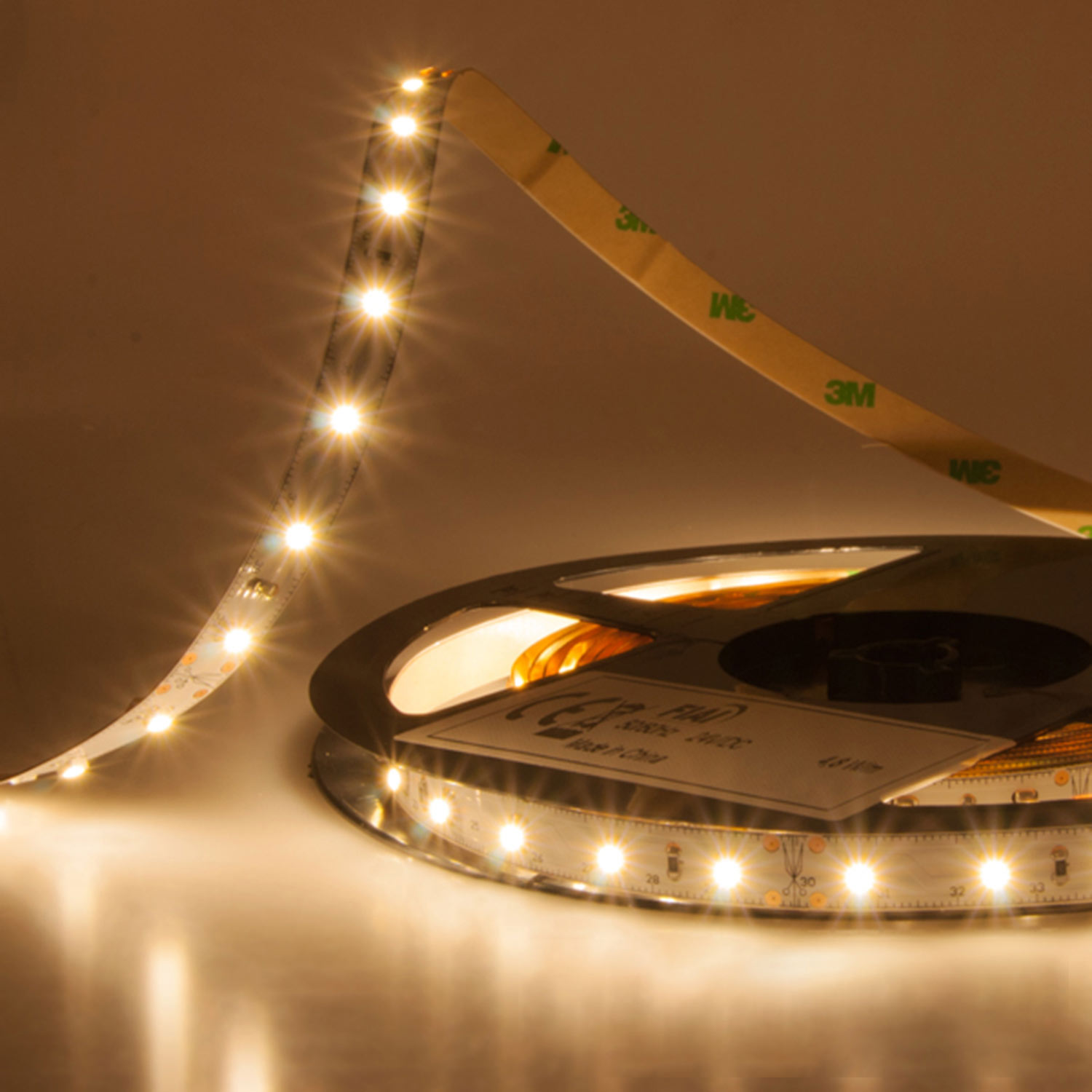 ISOLED LED SIL825 Flexband 24V DC 4,8W IP20 2500K 5m Rolle 60 LED/m
