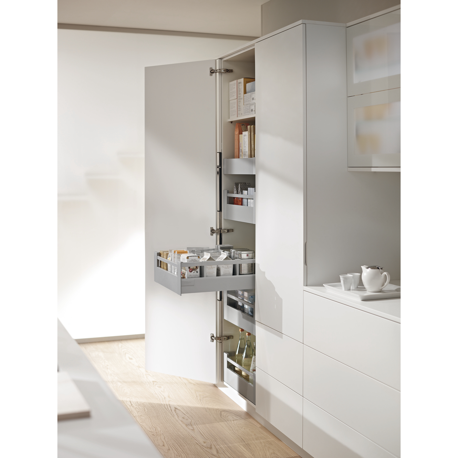 blum SPACE TOWER TANDEMBOX antaro mit Reling NL550 KB450 grau