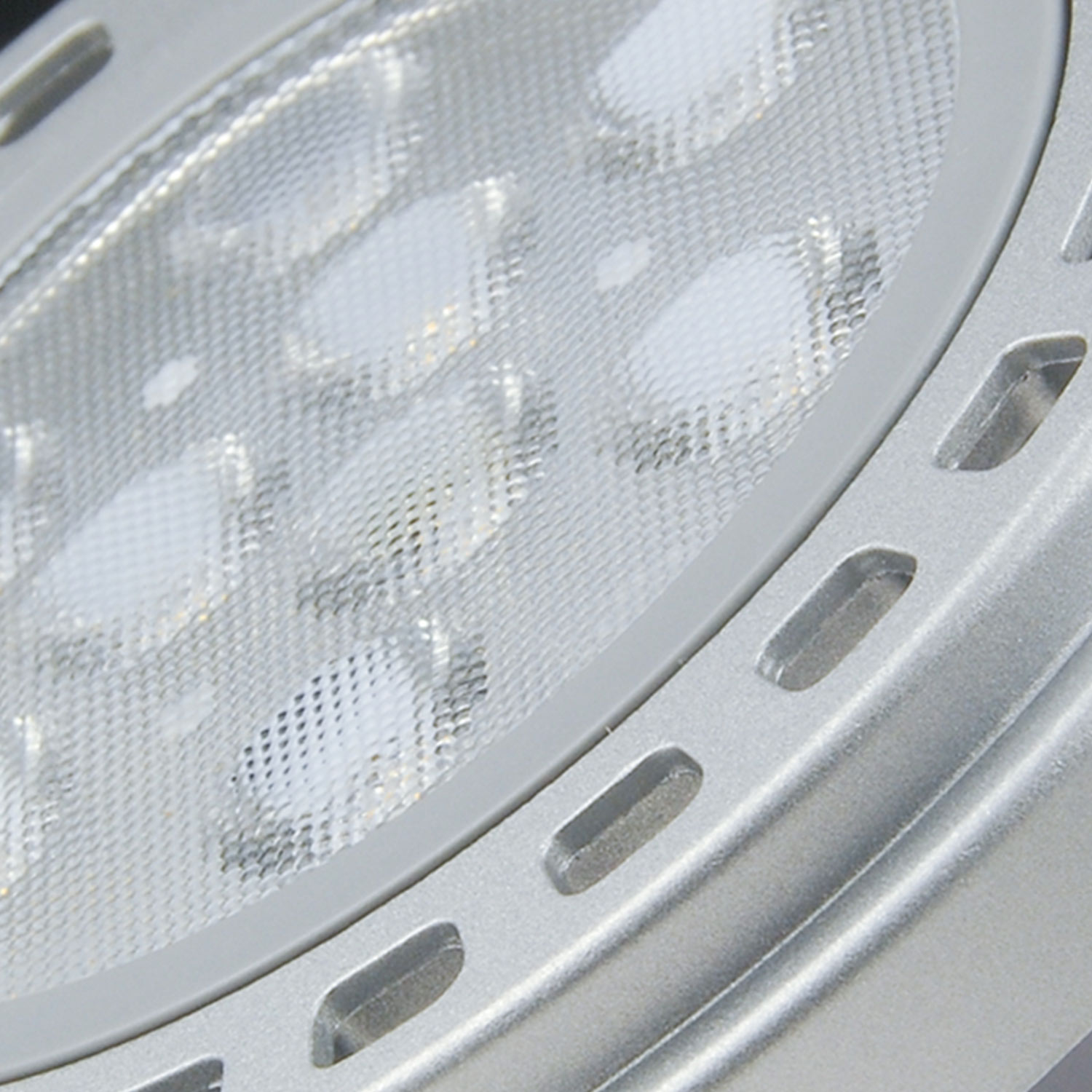 ISOLED AR111 G53 Spot 11W 30° warmweiß