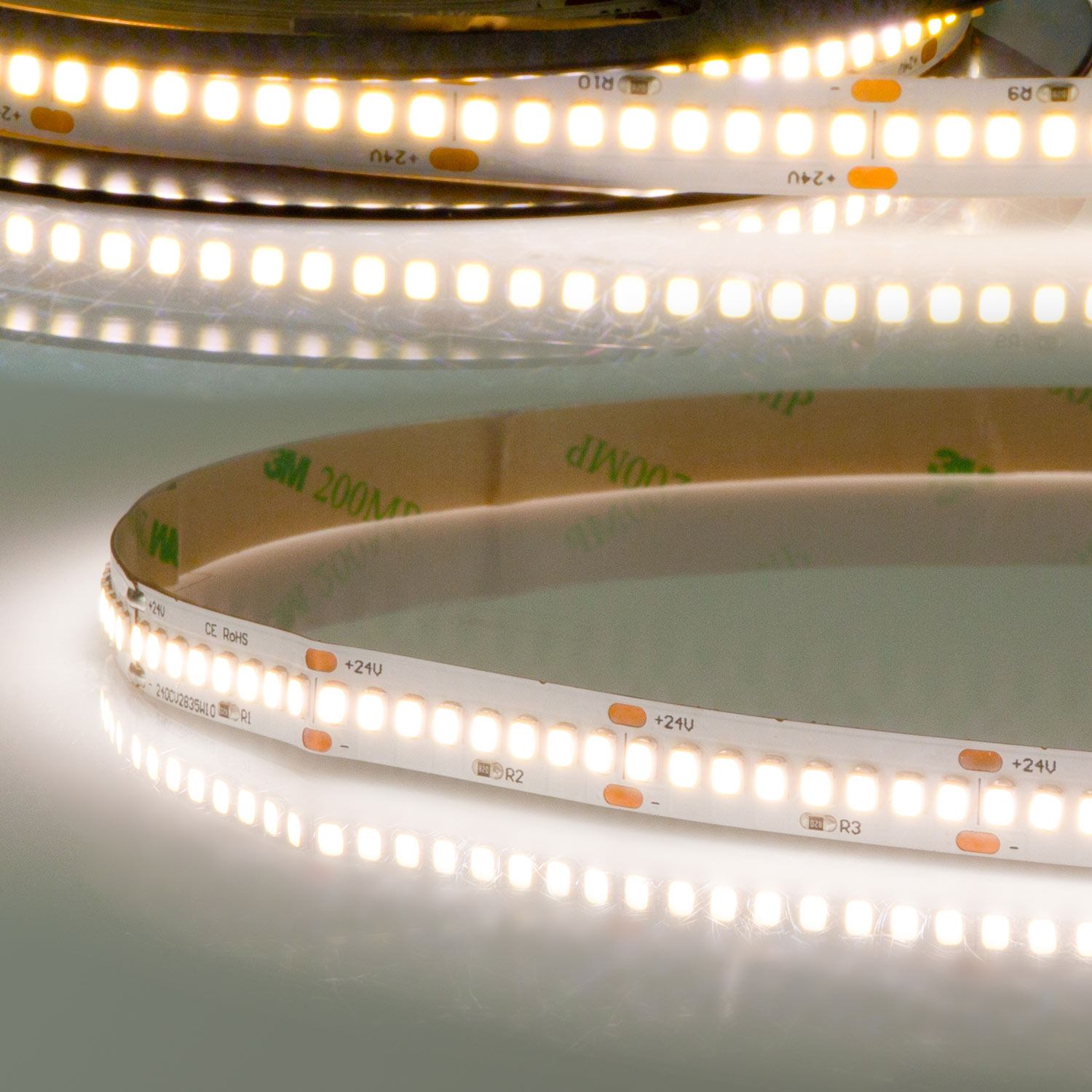 ISOLED LED HEQ930 Flexband High Bright 24V DC 22W IP20 3000K 140 lm/W 5m Rolle 240 LED/m